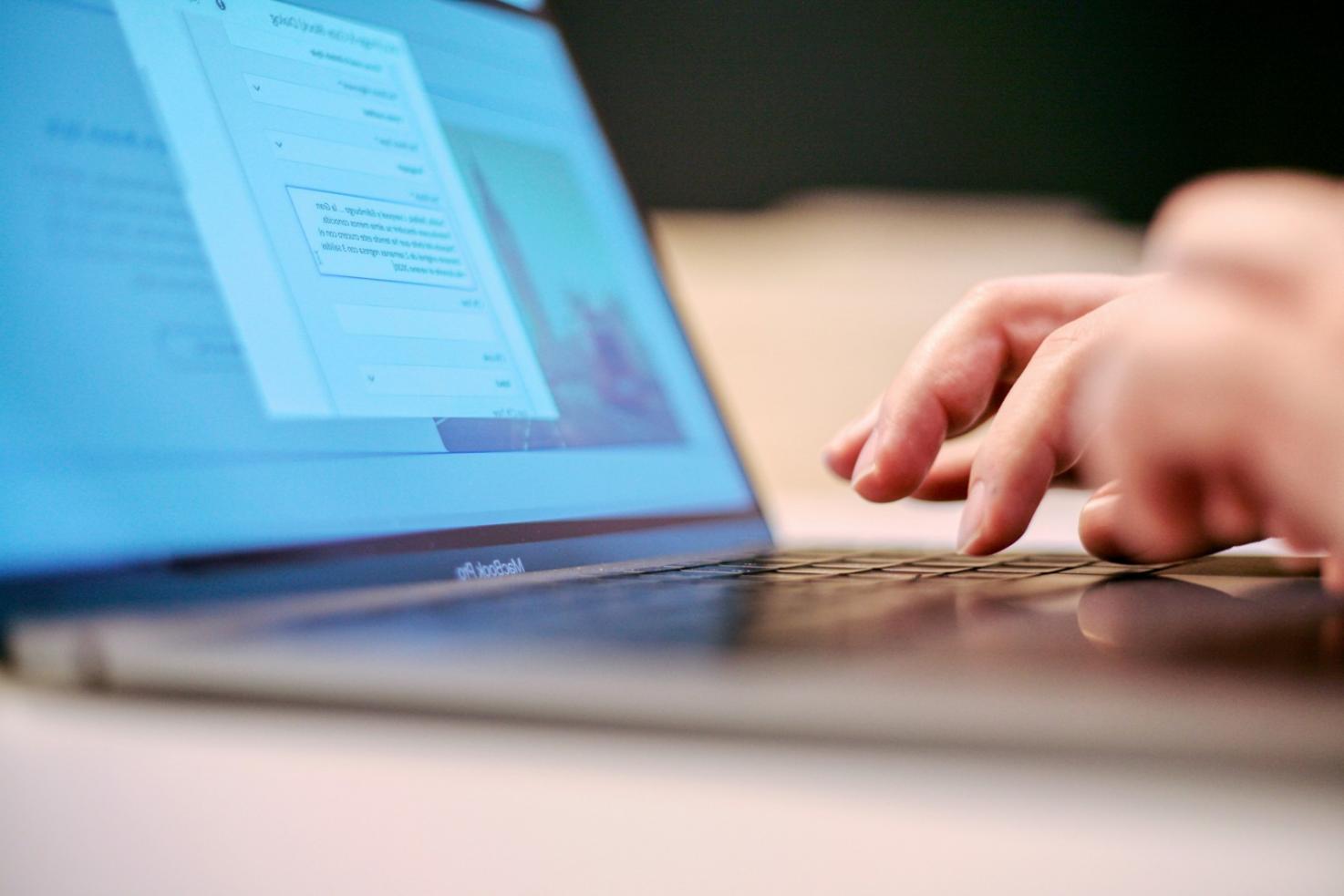 Budget tracking tools and resources